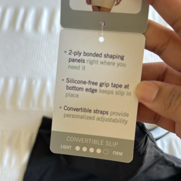 NWT Yummie Shape Built Up Slip - Picture 4 of 4